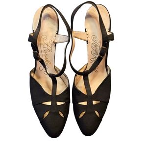 Vintage Florsheim Thayer McNeil Womens Black Fabric Buckle Heels Size 8.5 3A